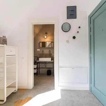 Apartment Uptown Monkey 7 Min Walk To Republicii Street *